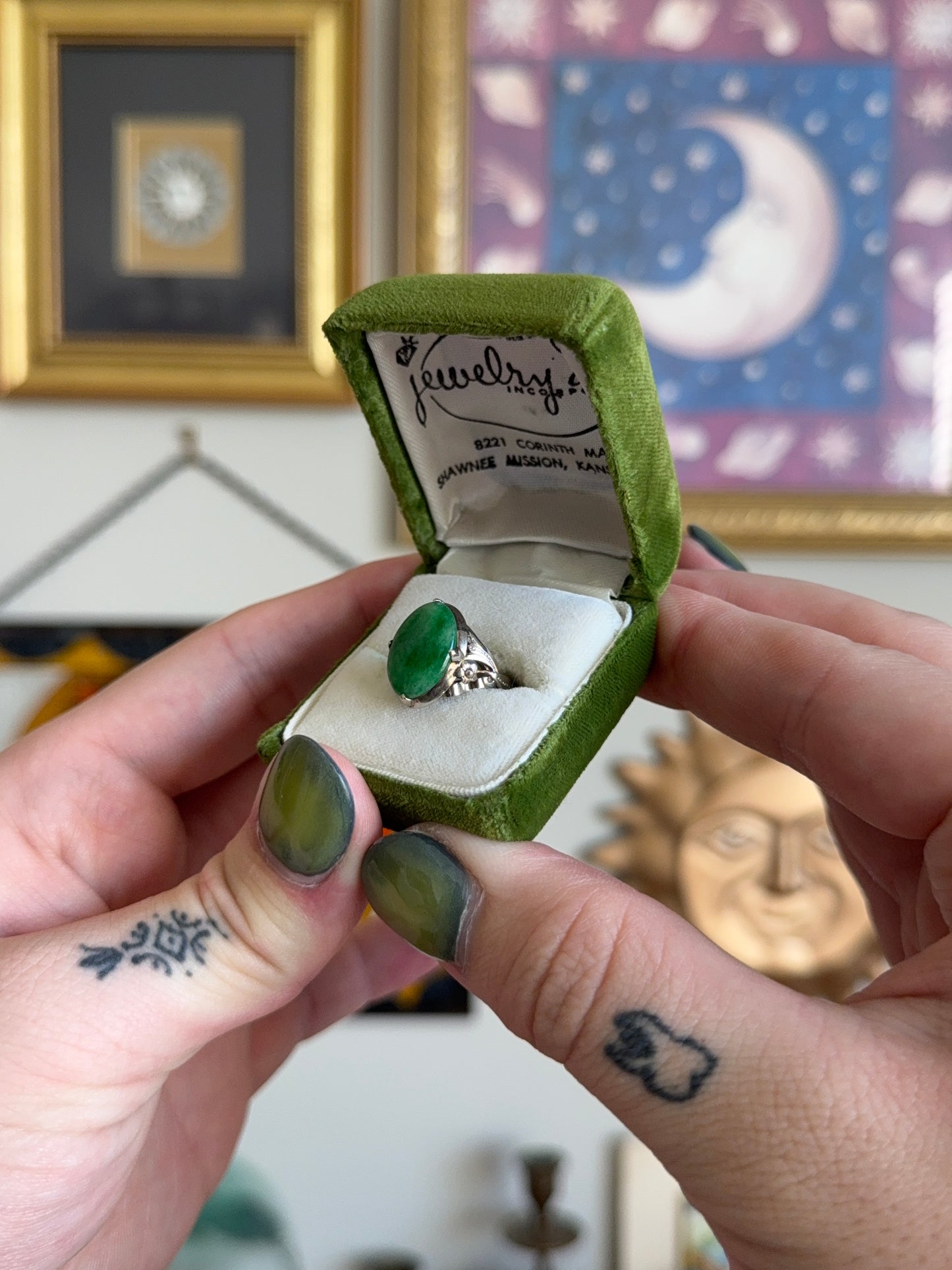White gold antique jade floral ring