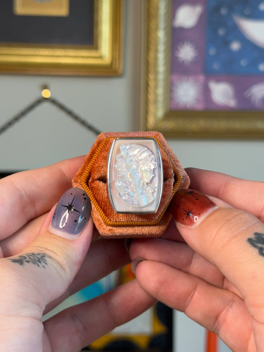 Large ornate mother of pearl cameo ring