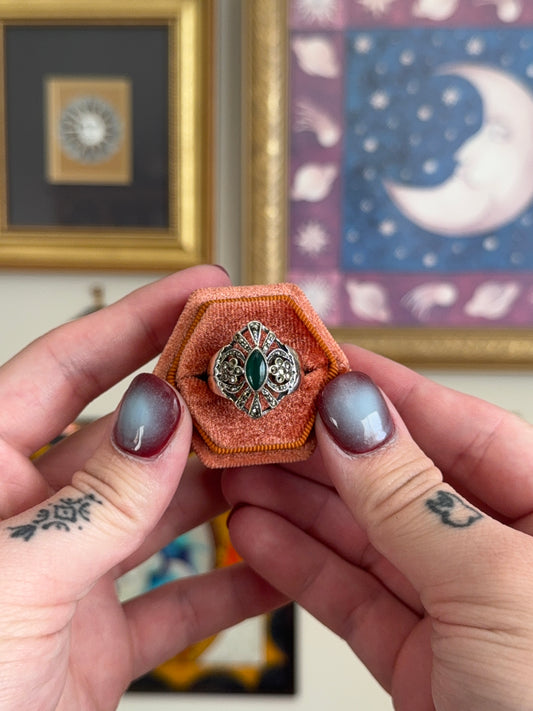 Green onyx & marcasite ring