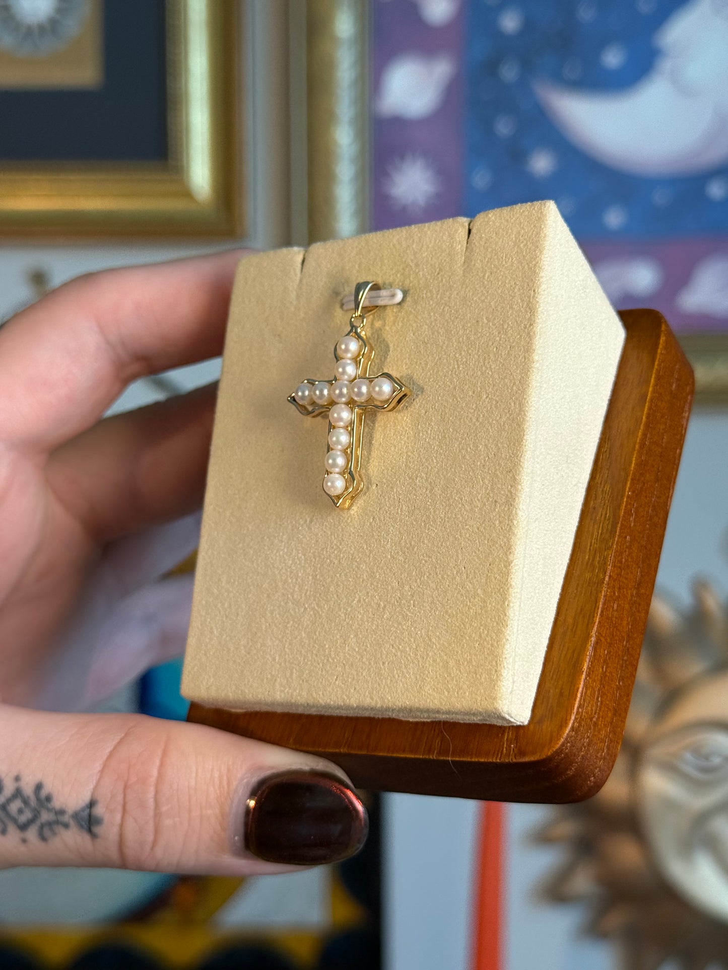 Pearl cross pendant