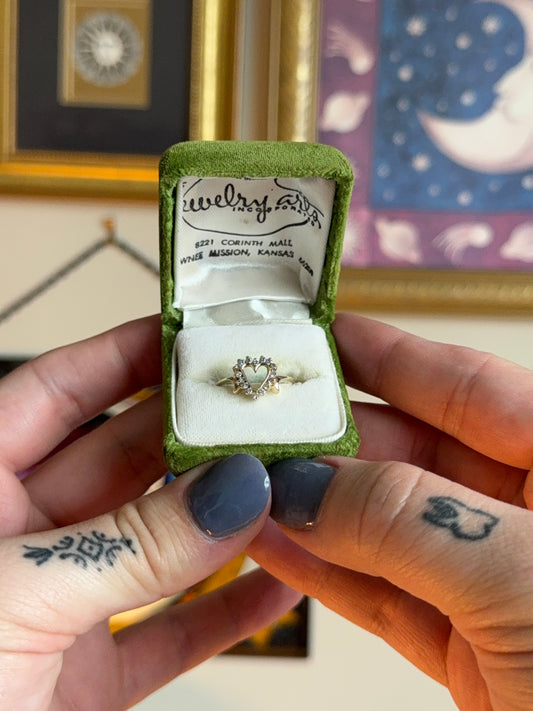 Diamond heart ring