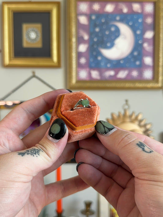 Round moss agate ring