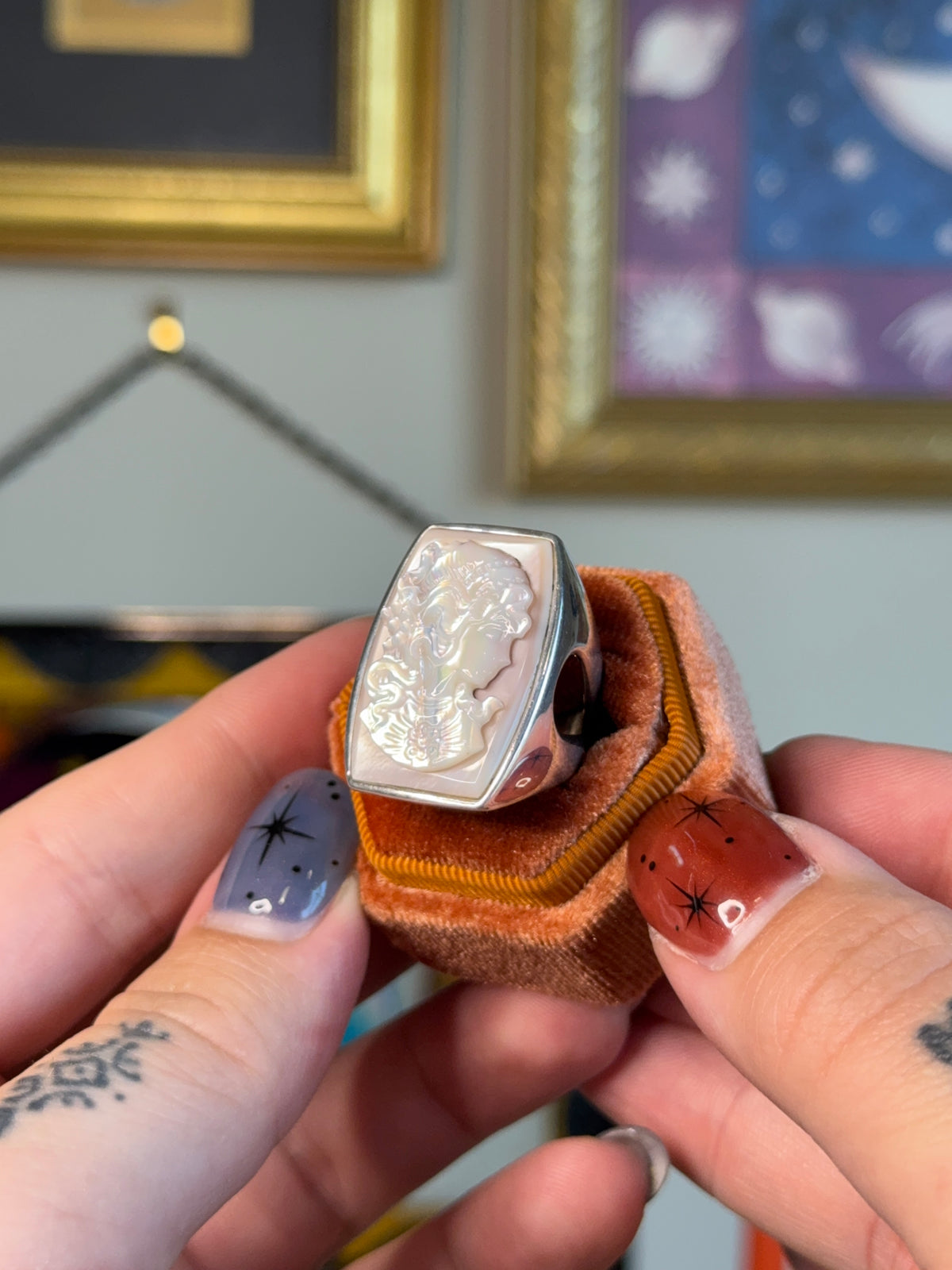 Large ornate mother of pearl cameo ring