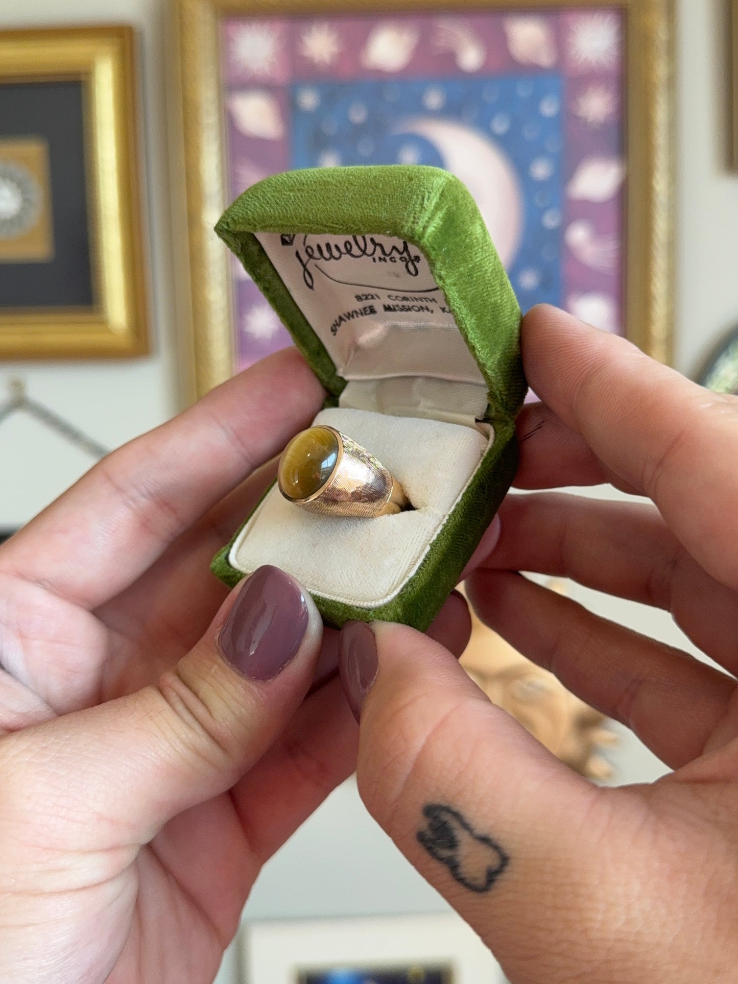 Vintage Tigers Eye signet ring